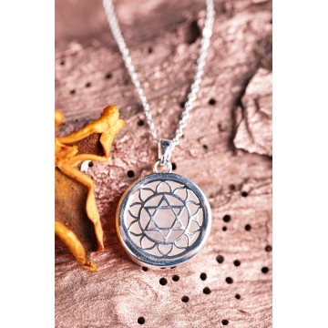 Halskæde Hjerte Chakra Spirituelle Smykker Godkarmashop - Berk Halskæder